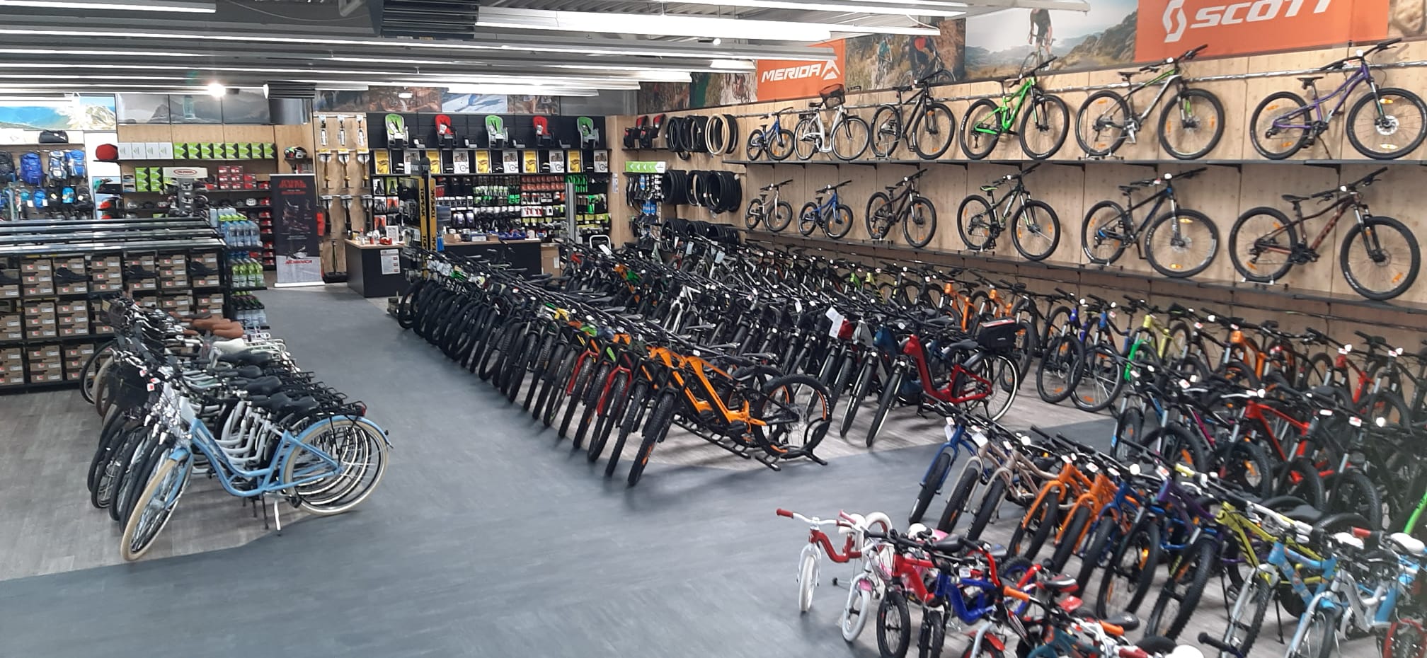Fahrradabteilung bei RF Schuh+Sport
